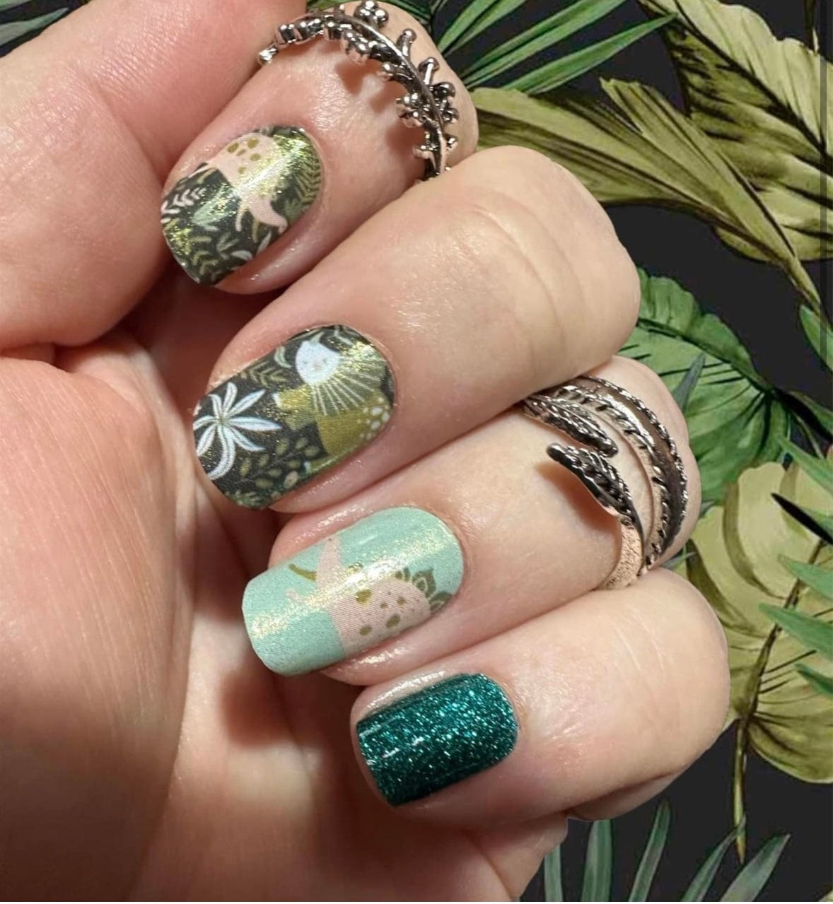 Holy Grail Nail Non-UV Nail Wraps Prehistoric Planet - Holy Classics (Non-UV Nail Wraps)