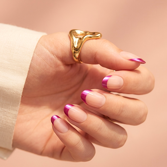 It's Giving - Soft Gel Press Ons (Short Oval)