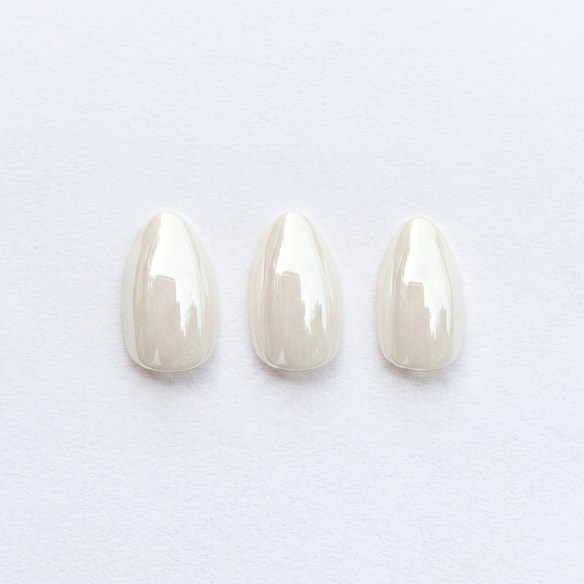 Pearl (Glazed) Soft Gel Press Ons (Extra Short Natural)