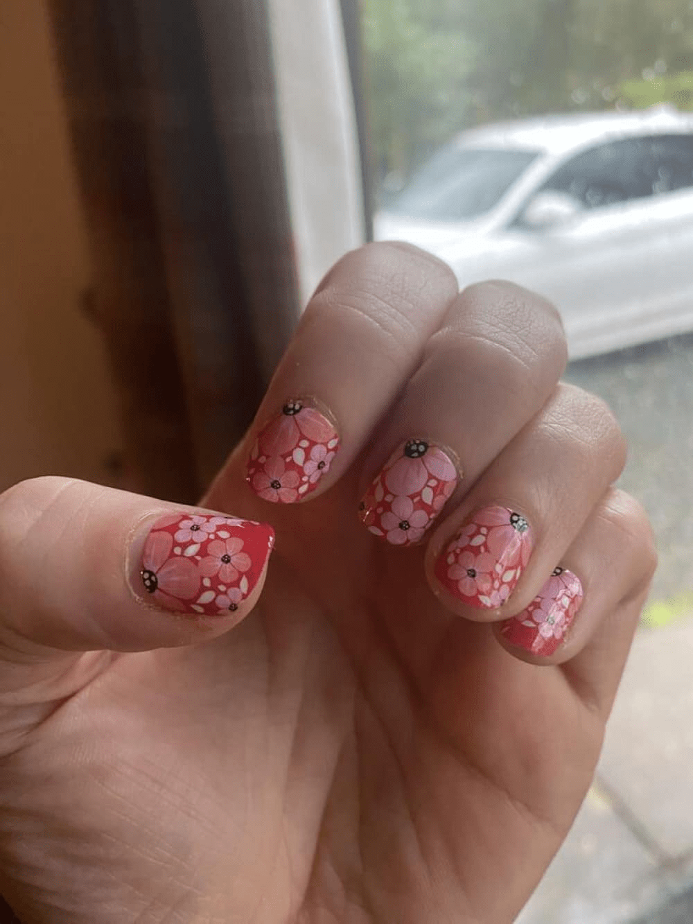 Holy Grail Nail Non-UV Nail Wraps Daisy Red - Holy Classics (Non-UV Nail Wraps)