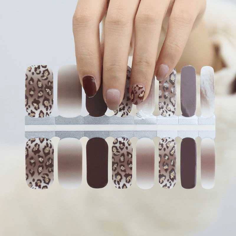 Holy Grail Nail Non-UV Nail Wraps Imelda - Holy Classics (Non-UV Nail Wraps)