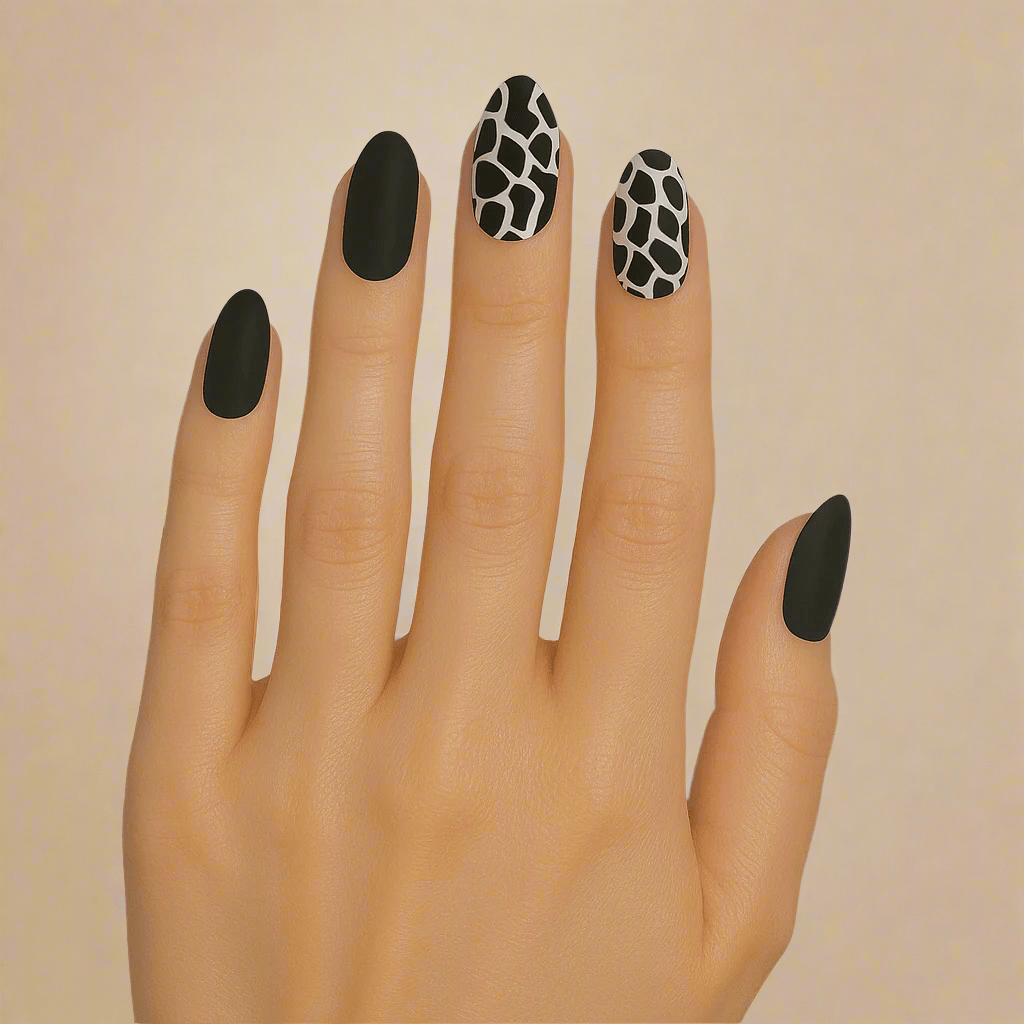 Holy Grail Nail Non-UV Nail Wraps Maneater - Holy Classics (Non-UV Nail Wraps)