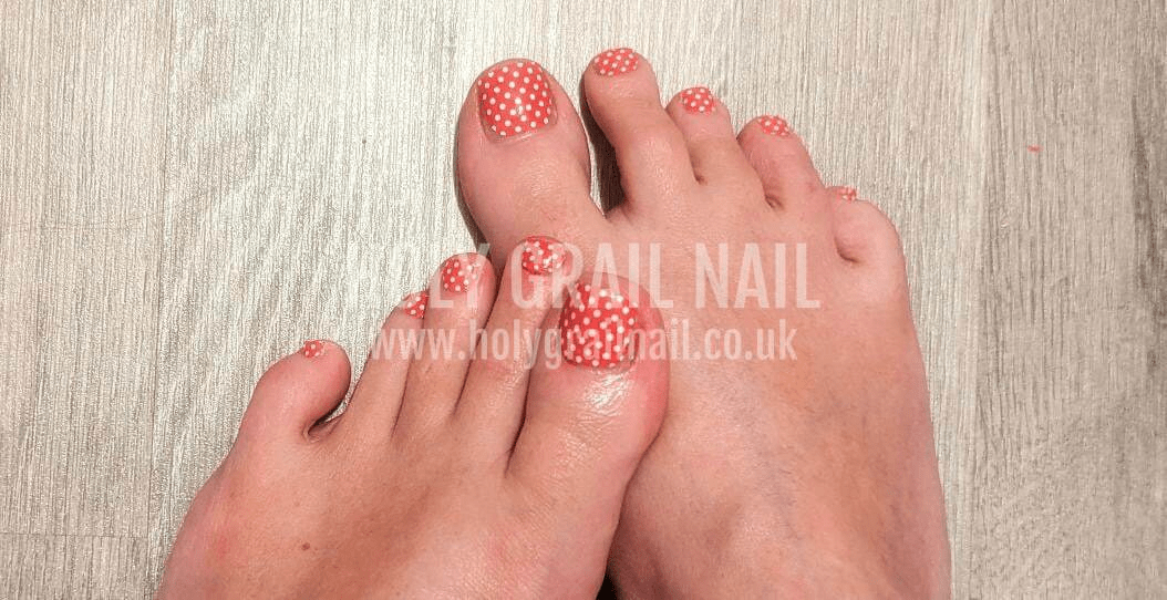 Holy Grail Nail Non-UV Nail Wraps Polka Dot Red - Holy Classics (Non-UV Pedi Wraps)