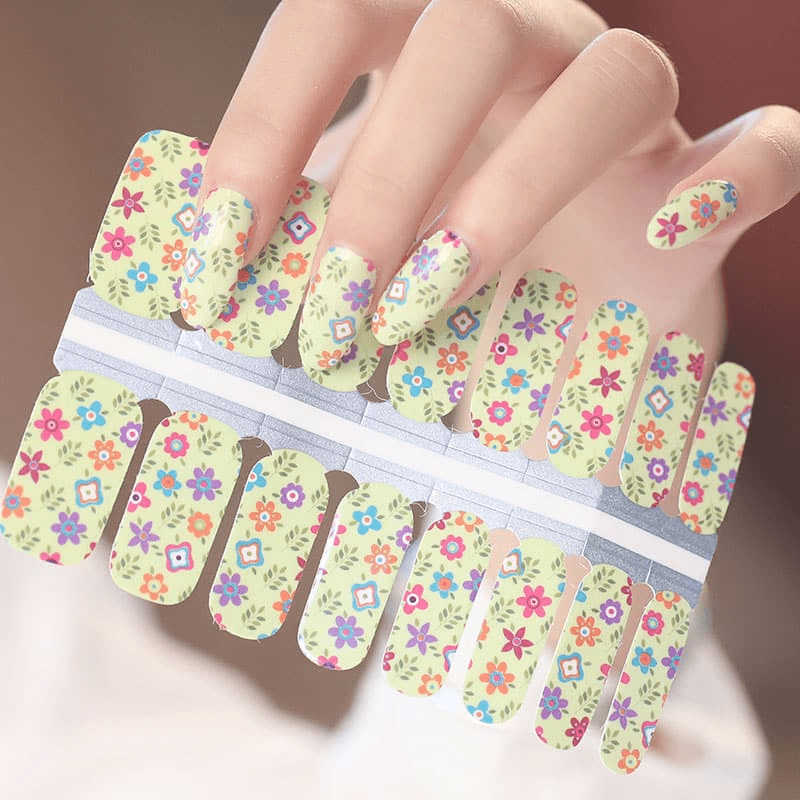 Holy Grail Nail Non-UV Nail Wraps Pretty Garden - Holy Classics (Non-UV Nail Wraps)