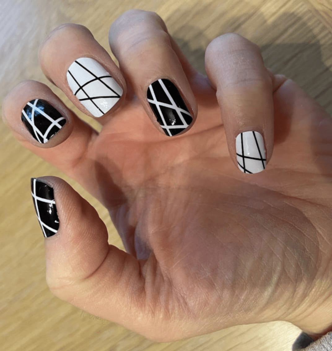 Holy Grail Nail Non-UV Nail Wraps Shard - Holy Classics (Non-UV Nail Wraps)