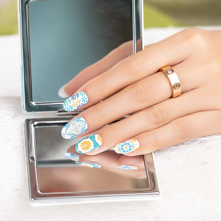 Holy Grail Nail Non-UV Nail Wraps That 70's One - Holy Classics (Non-UV Nail Wraps)