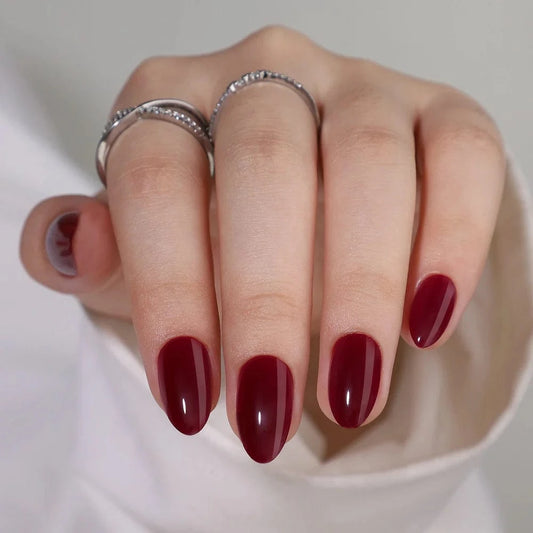 Holy Grail Nail press on Confidence