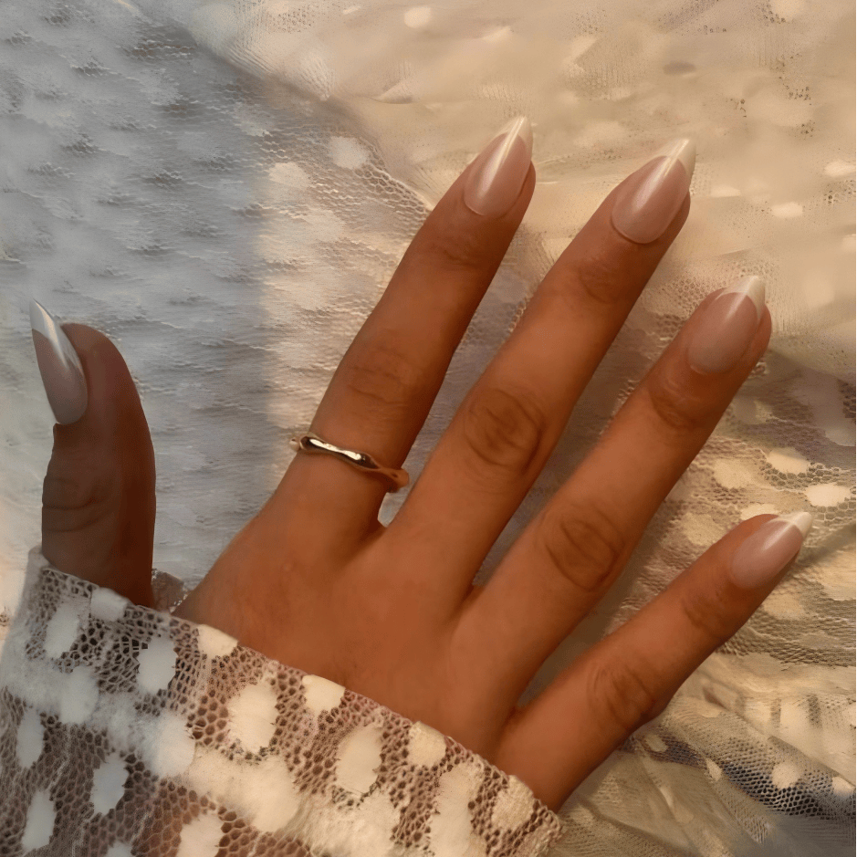 Holy Grail Nail press on Soft Girl, Sharp Nails (Pearl Finish) - Soft Gel Press Ons (Short Almond)